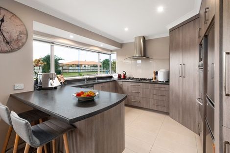 Photo of property in 1 Riverside Place, Katikati, 3129