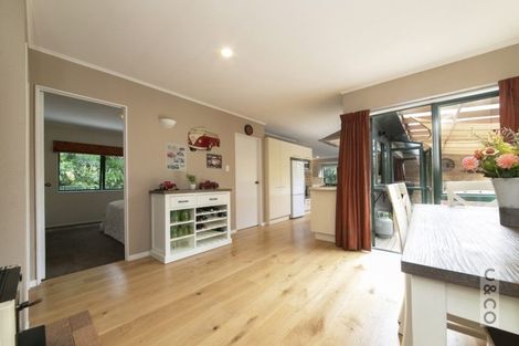 Photo of property in 5 Muriwai Road, Waimauku, 0812