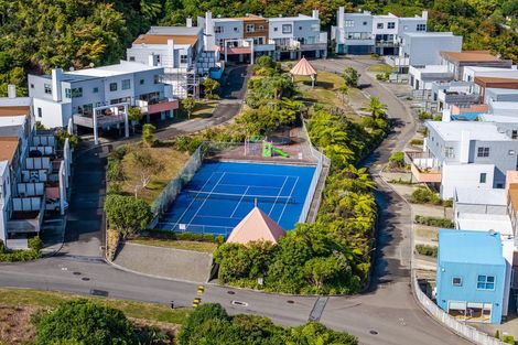 Photo of property in 77 Saddleback Grove, Karori, Wellington, 6012