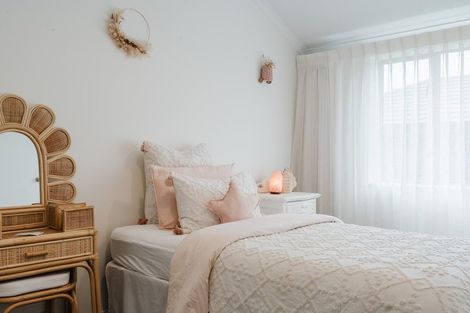 Photo of property in 26 Nielsen Gardens, Rototuna, Hamilton, 3210