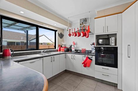 Photo of property in 3 Kentia Avenue, Mount Maunganui, 3116