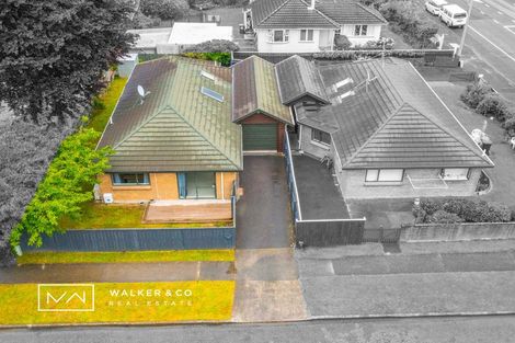 Photo of property in 2 Bathurst Street, Heretaunga, Upper Hutt, 5018
