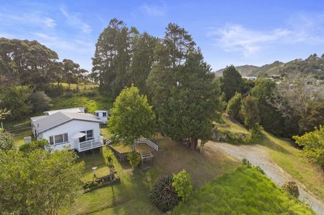 Photo of property in 19 James Street, Russell, 0202