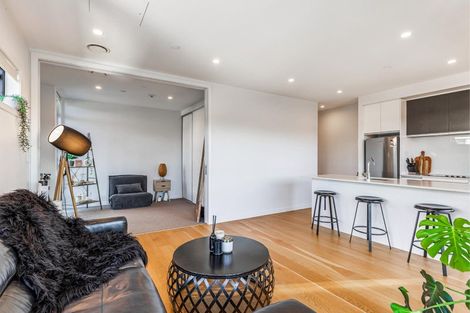 Photo of property in Frank Sargeson Apts, 103/80 Anzac Street, Takapuna, Auckland, 0622