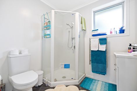 Photo of property in 37 Chiefs Court, Hamilton East, Hamilton, 3216