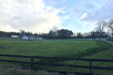 Photo of property in 3 Sydney Owen Road, Kingseat, Pukekohe, 2679