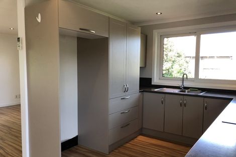 Photo of property in 118 Stapleford Crescent, Browns Bay, Auckland, 0630