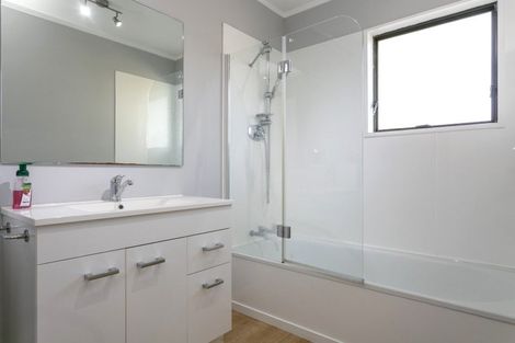 Photo of property in 27 Arthur Crescent, Hilltop, Taupo, 3330