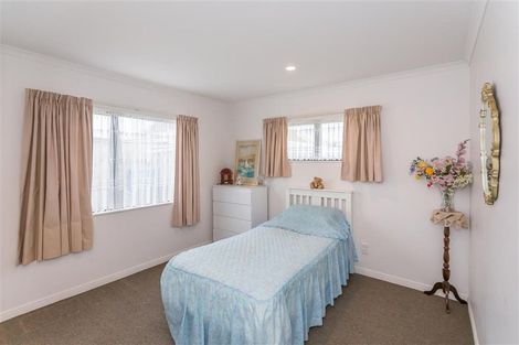 Photo of property in 12 Belle Maison Court, Levin, 5510