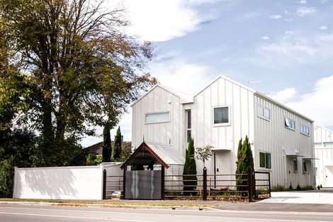 Photo of property in 3/160 Hills Road, Edgeware, Christchurch, 8013