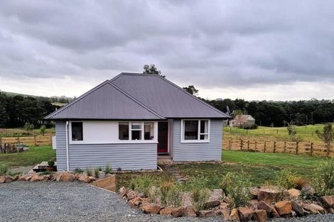 Photo of property in 581 Lawrence Road, Kaiwaka, 0573