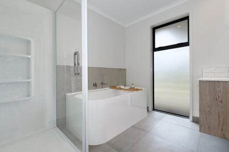 Photo of property in 10 Omanga Way, Bethlehem, 3110