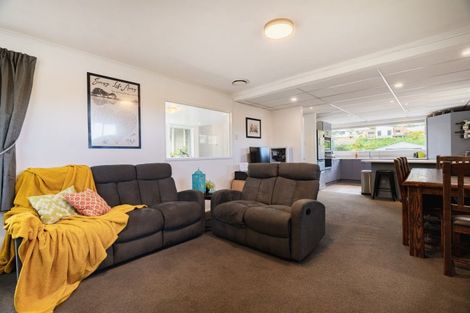 Photo of property in 400 Kaikorai Valley Road, Bradford, Dunedin, 9011