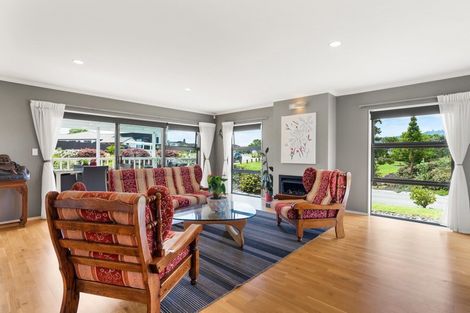 Photo of property in 27 Stace Hopper Drive, One Tree Point, 0118