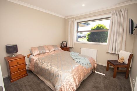 Photo of property in 17 Whiteoak Grove, Tinwald, Ashburton, 7700