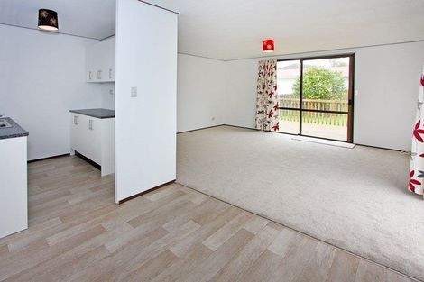 Photo of property in 1/27 Nearco Street, Randwick Park, Auckland, 2105