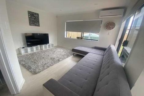 Photo of property in 55c Rosehill Drive, Rosehill, Papakura, 2113