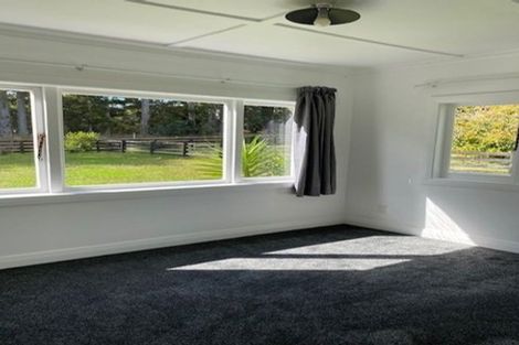 Photo of property in 87 Trigg Road, Kumeu, 0891