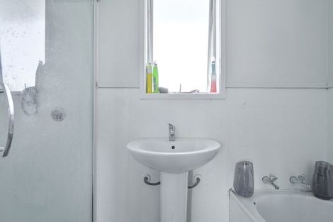 Photo of property in 845 Huia Street, Camberley, Hastings, 4120