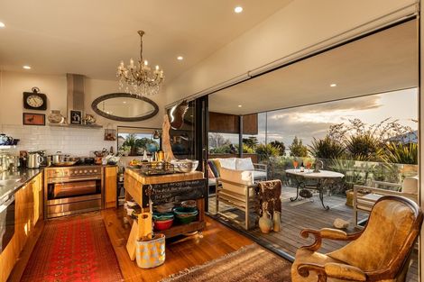 Photo of property in 163 Princes Drive, Britannia Heights, Nelson, 7010