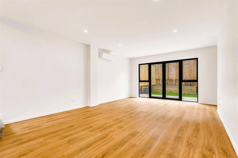 Photo of property in 16d Bellringer Road, Massey, Auckland, 0614