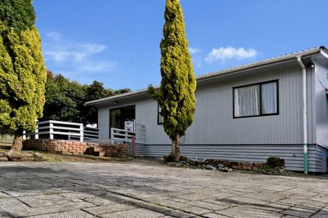Photo of property in 3/111 Lincoln Park Avenue, Massey, Auckland, 0614