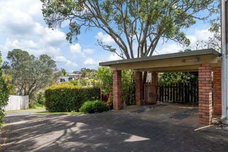 Photo of property in 9 Castleton Drive, Howick, Auckland, 2014