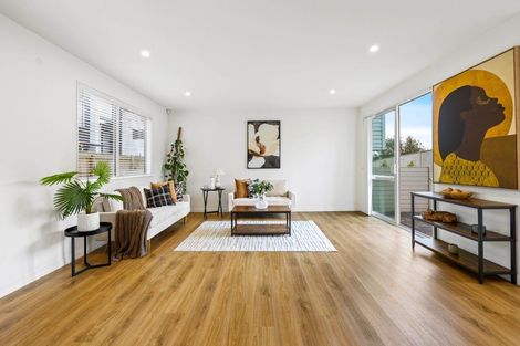 Photo of property in 25b Tudor Road, Henderson, Auckland, 0610