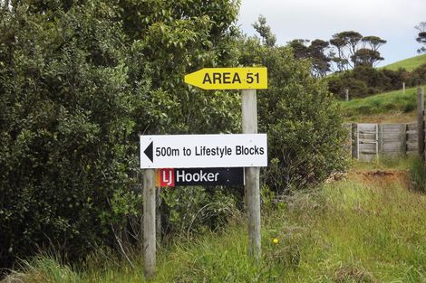 Photo of property in 23 Centrebush Lane, Raglan, 3295