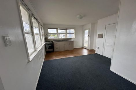 Photo of property in 27 Freyberg Street, Levin, 5510