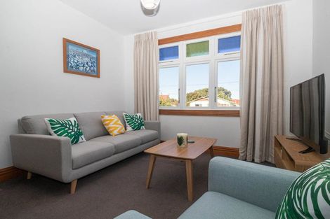 Photo of property in 35 Beach Street, Fitzroy, New Plymouth, 4312