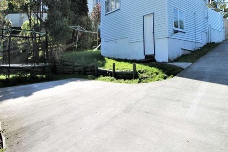 Photo of property in 25 Hiwi Crescent, Titahi Bay, Porirua, 5022