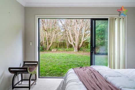 Photo of property in 295a Maungaraki Road, Maungaraki, Lower Hutt, 5010