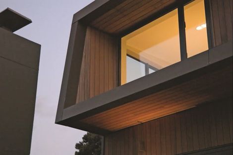 Photo of property in 81 Piha Road, Piha, New Lynn, 0772