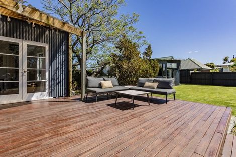 Photo of property in 16 Penfold Square, Leithfield, 7481