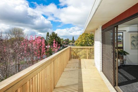 Photo of property in 1 Vincent Place, Dinsdale, Hamilton, 3204