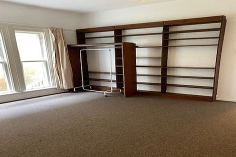 Photo of property in 51 Hawker Street, Mount Victoria, Wellington, 6011