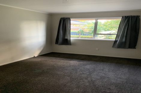 Photo of property in 4 Marotiri Drive, Ruakaka, 0116