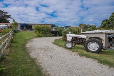 Photo of property in 52 Hihi Road, Mangonui, 0494