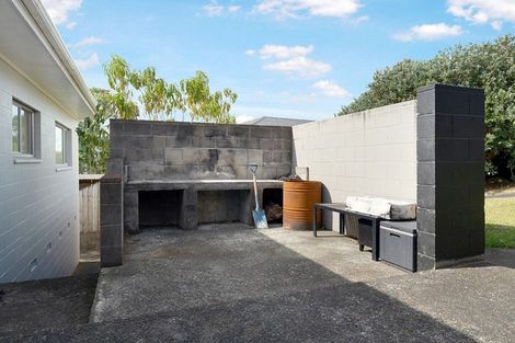 Photo of property in 7 Kotinga Avenue, Glen Eden, Auckland, 0602