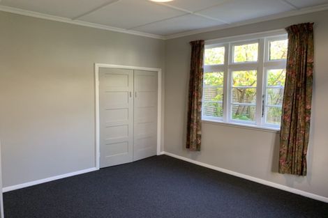 Photo of property in 1 Trig Hill Terrace, Waikanae Beach, Waikanae, 5036