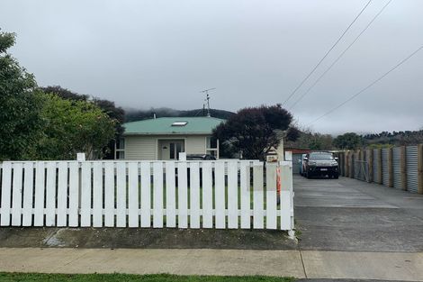 Photo of property in 26 Bethune Street, Featherston, 5710