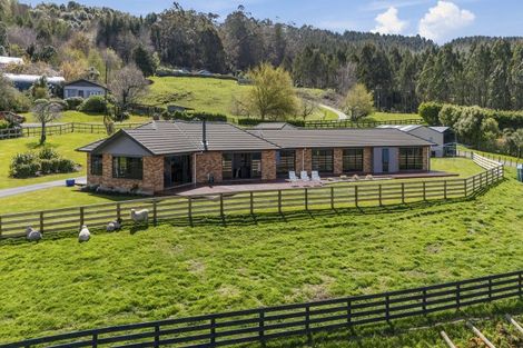 Photo of property in 4 Atkins Lane, Hamurana, Rotorua, 3097