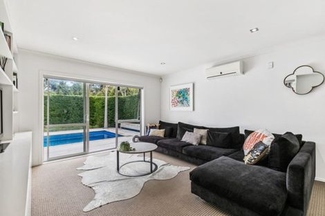 Photo of property in 59a Churchouse Road, Greenhithe, Auckland, 0632