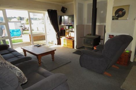 Photo of property in 10 Conlon Street, Reefton, 7830