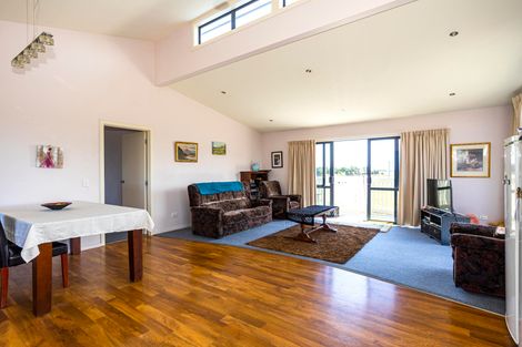 Photo of property in 10 Ellis Road, Normanby, Timaru, 7971
