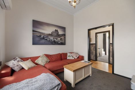 Photo of property in 162 Tukapa Street, Westown, New Plymouth, 4310