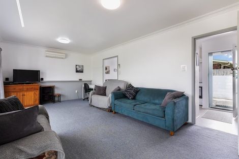 Photo of property in 40 Browning Street, Leamington, Cambridge, 3432