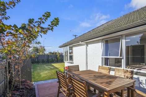Photo of property in 515 Harewood Road, Harewood, Christchurch, 8051
