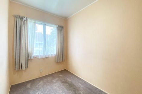Photo of property in 2/79 Aberfeldy Avenue, Highland Park, Auckland, 2010